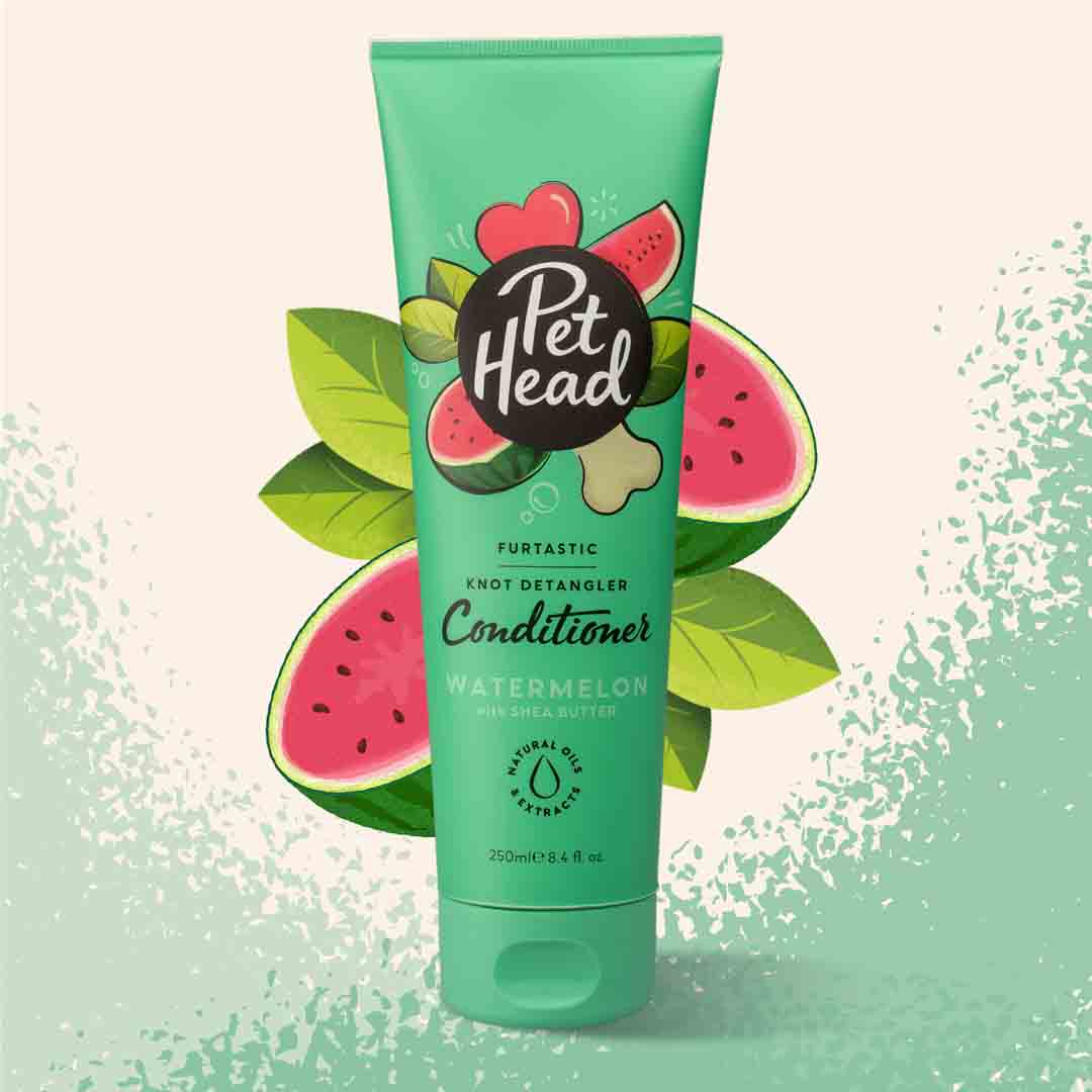 Pet Head Furtastic Dog Grooming Conditioner for Long & Curly Coats 250ml