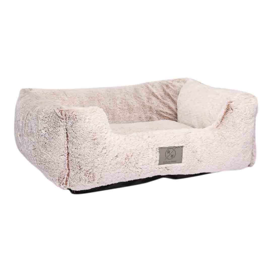 Rufus & Rosie Arctic Plush Fur Pet Bed M/L