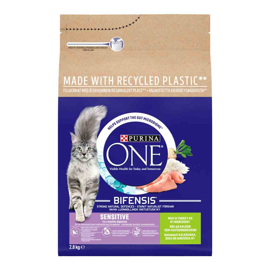 Purina ONE Adult Cat Food Sensitive Rich in Turkey & Rice 2.8kg